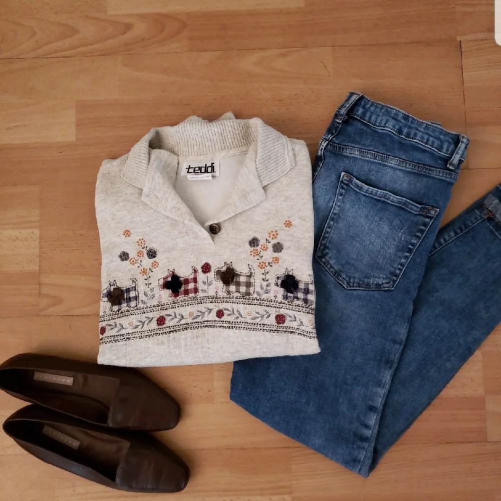 Vintage dog sweater